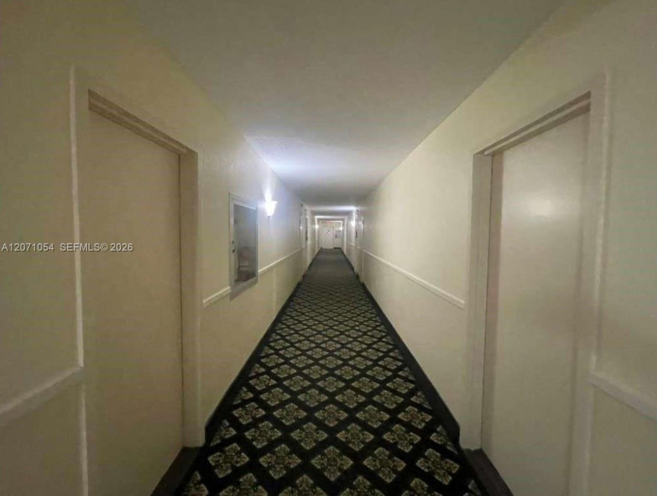 2500 NE 48th Ln , Unit 806, Fort Lauderdale, FL 33308 Photo