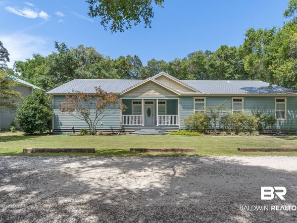 1899 Bay Breeze Pkwy, Gulf Shores, AL 36542
