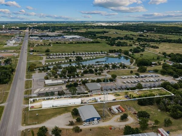 4429 W State Highway 31 , Corsicana, TX 75110