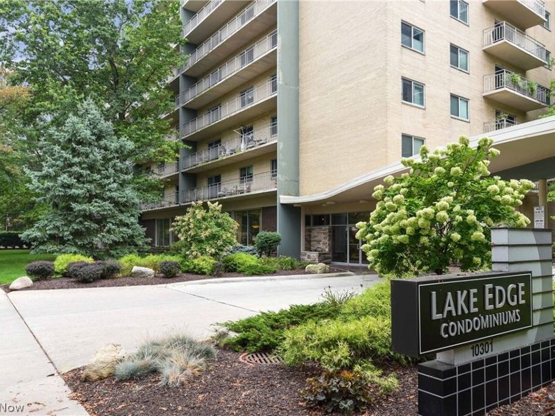 10301 Lake Avenue, Unit 807, Cleveland, OH 44102 Photo 1