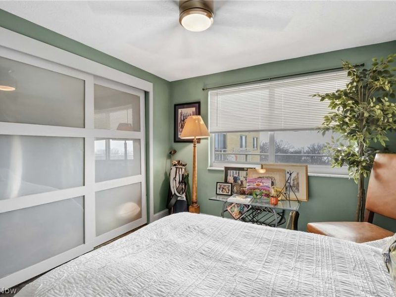 10301 Lake Avenue, Unit 807, Cleveland, OH 44102 Photo 21