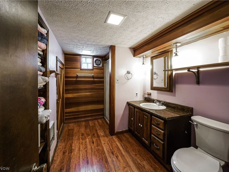 61 Hawk Avenue, Akron, OH 44312 Photo 18