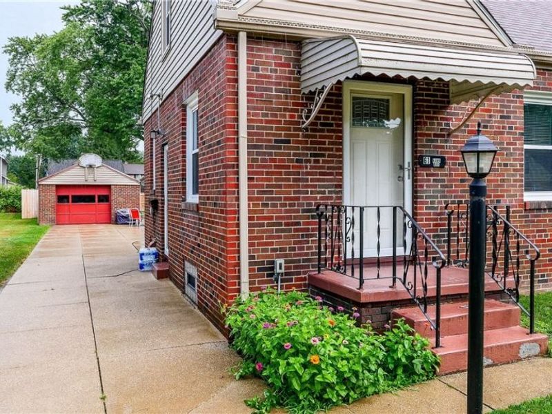 61 Hawk Avenue, Akron, OH 44312 Photo 28