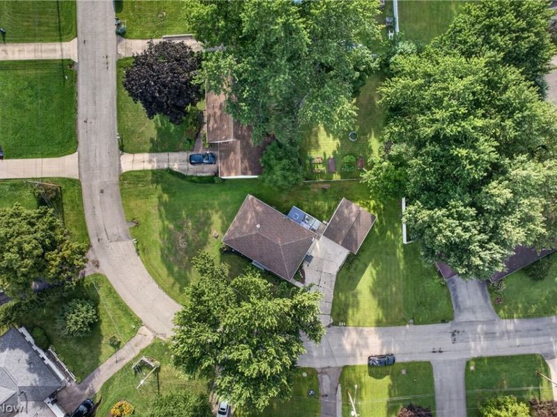 4385 Stoneybrook Drive SE, Warren, OH 44484 Photo 26