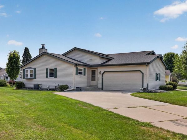 3320 Solaris LANE, La Crosse, WI 54601