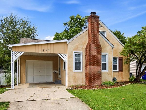 1857 Hess Boulevard , Columbus, OH 43212
