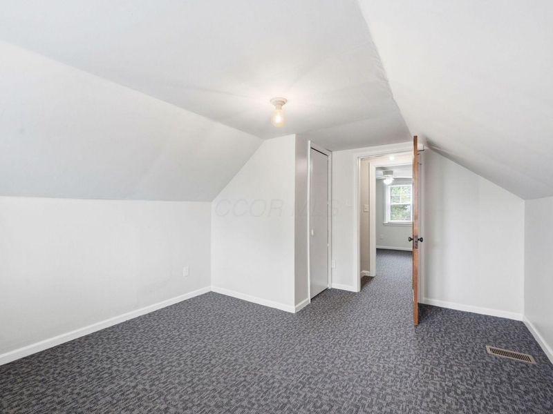 1857 Hess Boulevard, Columbus, OH 43212 Photo 18