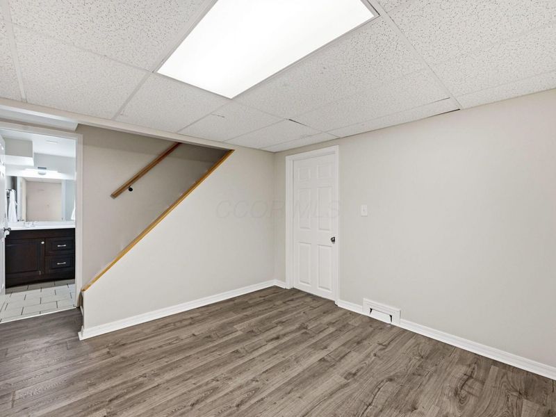 1857 Hess Boulevard, Columbus, OH 43212 Photo 22