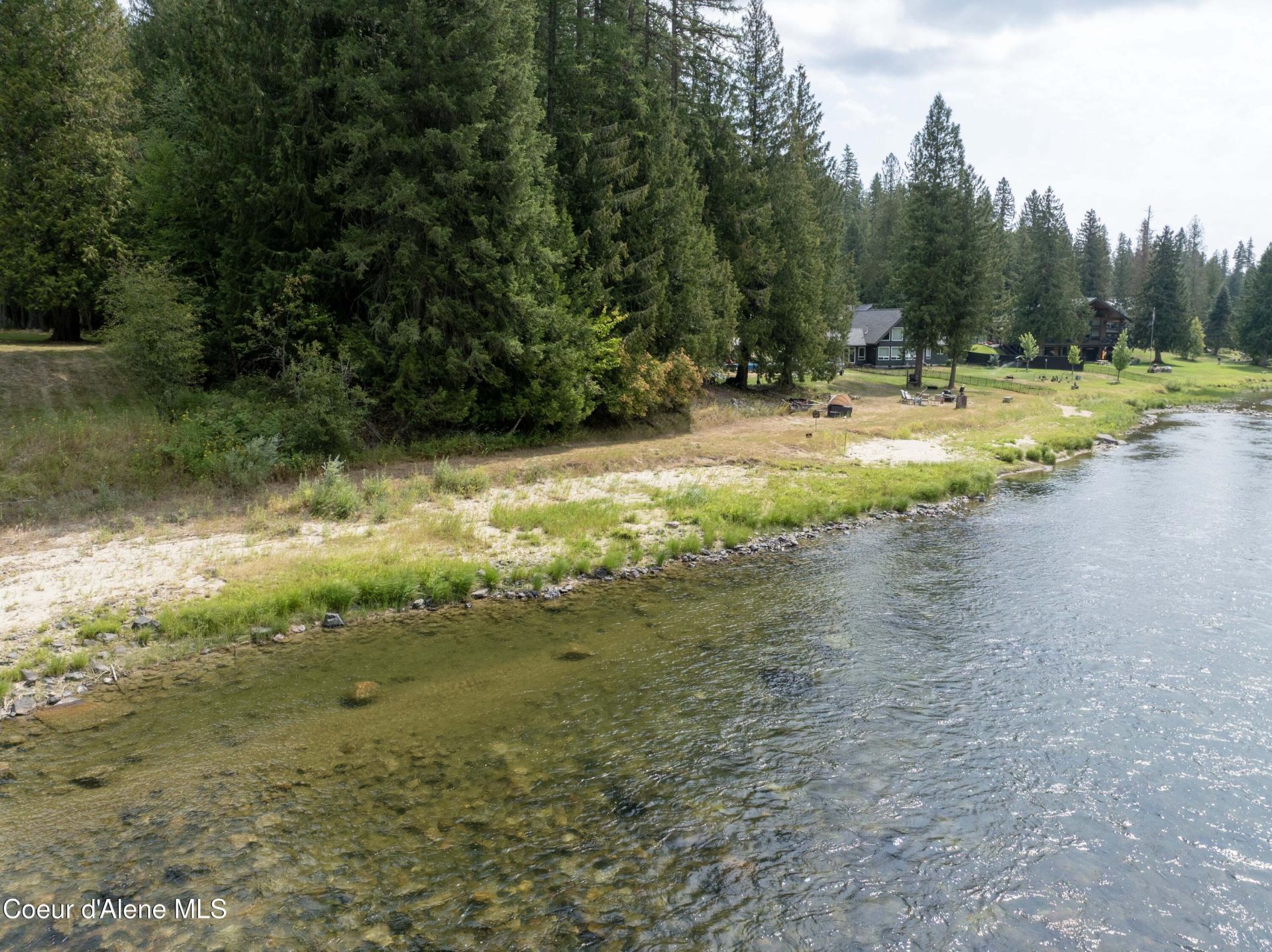 130 Walker Ln, Priest River, ID 83856 Main Photo