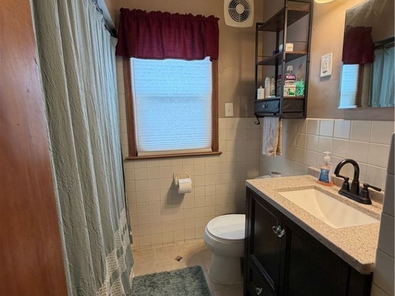 5235 W 46th Street, Parma, OH 44134 Photo 10