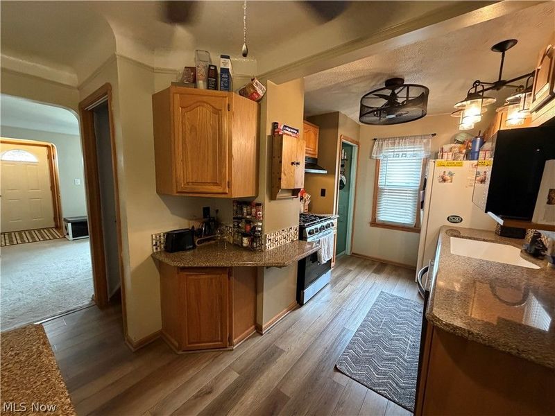 5235 W 46th Street, Parma, OH 44134 Photo 6