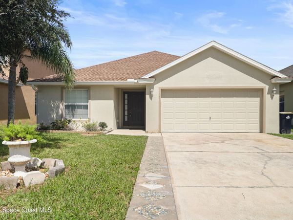 141 Wishing Well Circle SW , Palm Bay, FL 32908