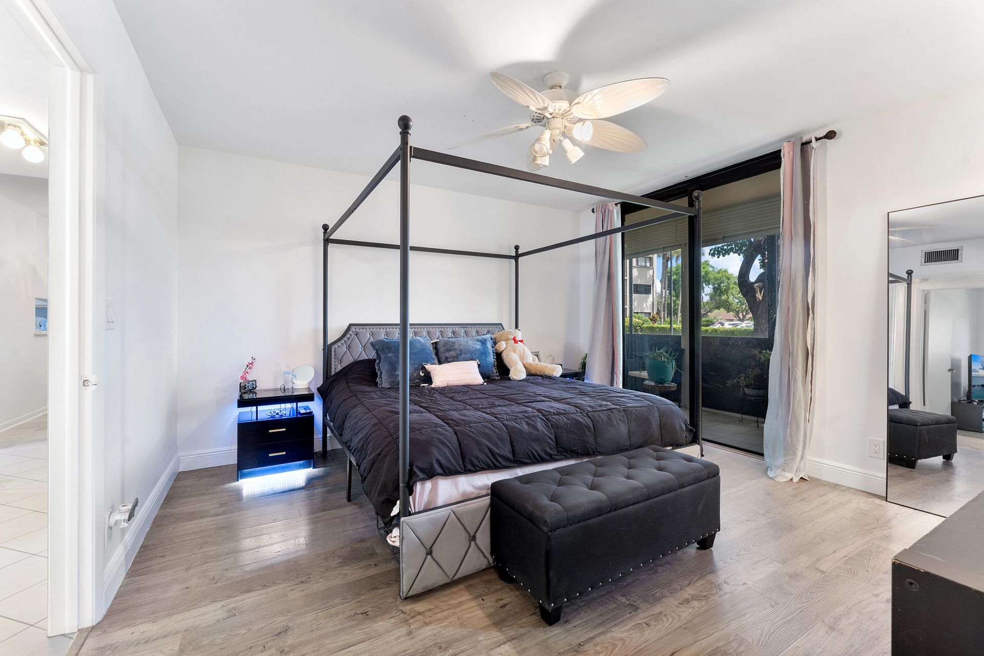 5280 Las Verdes Circle, Unit 124, Delray Beach, FL 33484 Photo