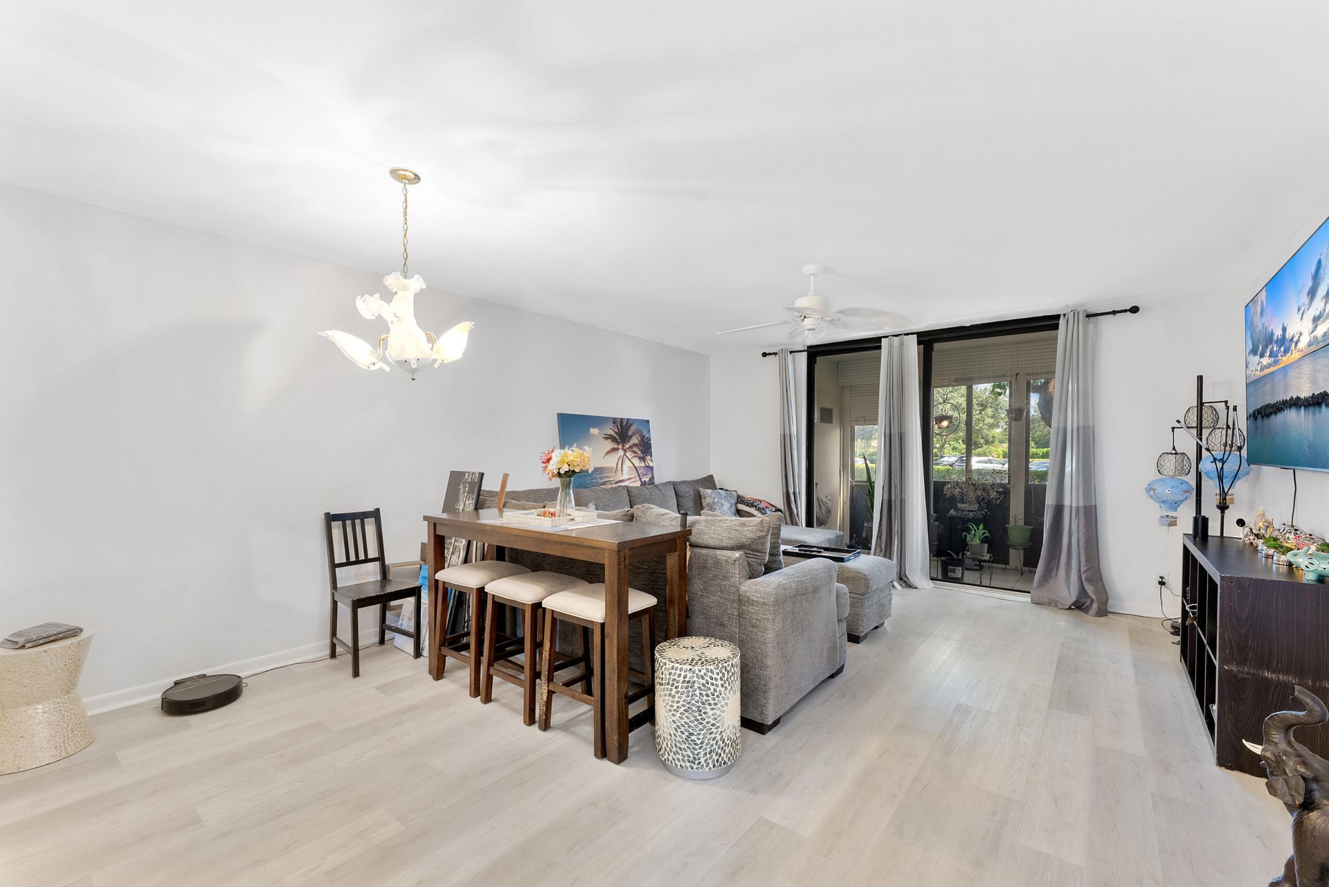 5280 Las Verdes Circle, Unit 124, Delray Beach, FL 33484 Photo