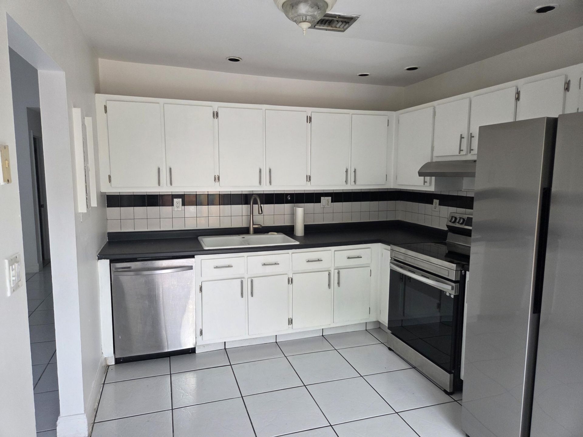 6014 NW 3rd Street, Margate, FL 33063 Photo