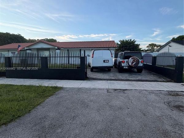 15171 SW 70th St , Miami, FL 33193