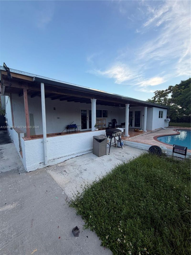 15171 SW 70th St , Miami, FL 33193 Photo