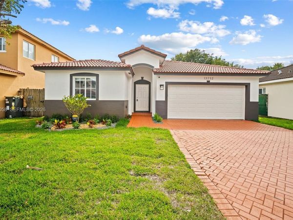 13232 SW 283rd Ter , Homestead, FL 33033