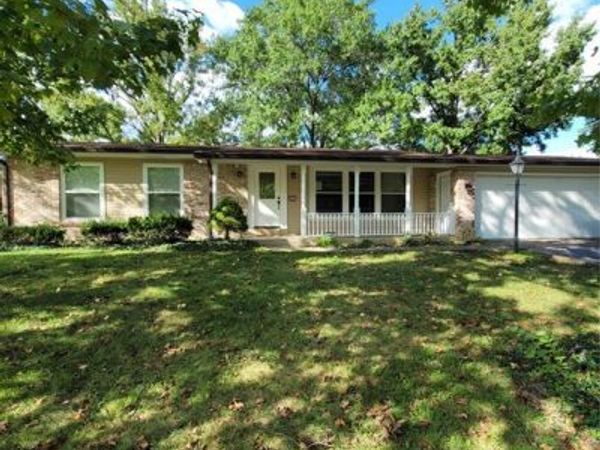 10315 Julius Northway , St Louis, MO 63127
