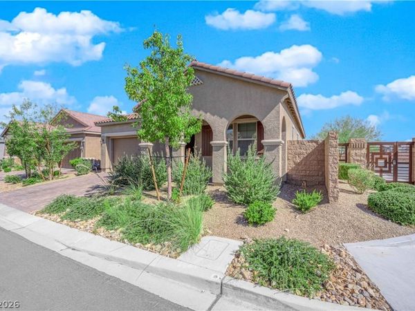 9590 Smiley Creek Street , Las Vegas, NV 89178