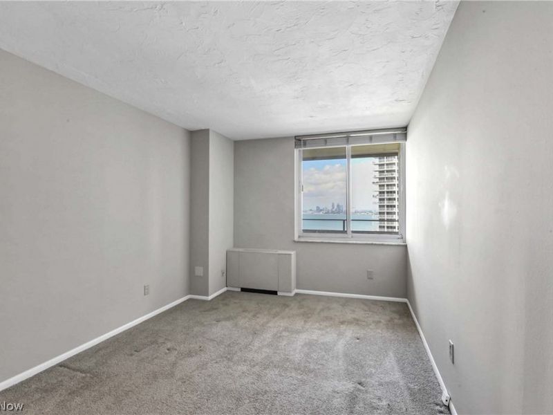 12900 Lake Avenue, Unit 1103, Lakewood, OH 44107 Photo 14