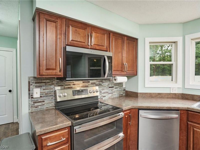 2936 Vincent Road, Silver Lake, OH 44224 Photo 15
