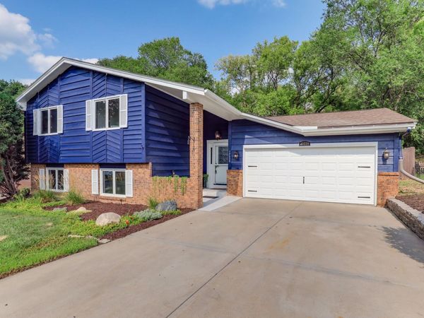 13229 Court Place, Burnsville, MN 55337