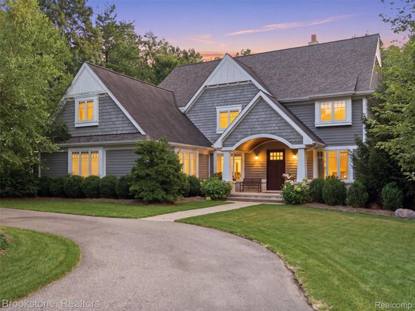 7655 Maple Ridge Court, Independence Township, Mi 48346