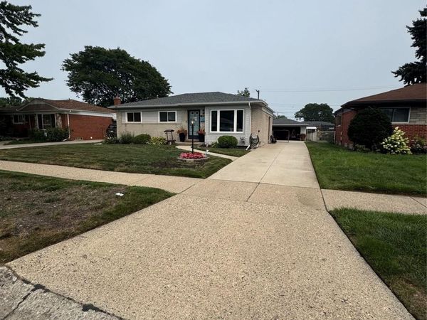 27720 Marilyn Drive, Warren, Mi 48093