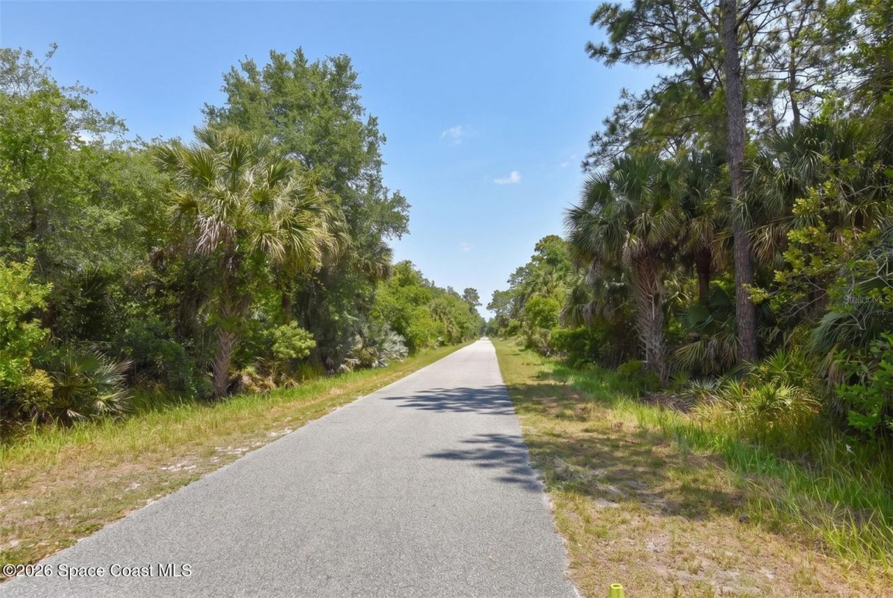 1851 Maytown Road , Oak Hill, FL 32759 Photo