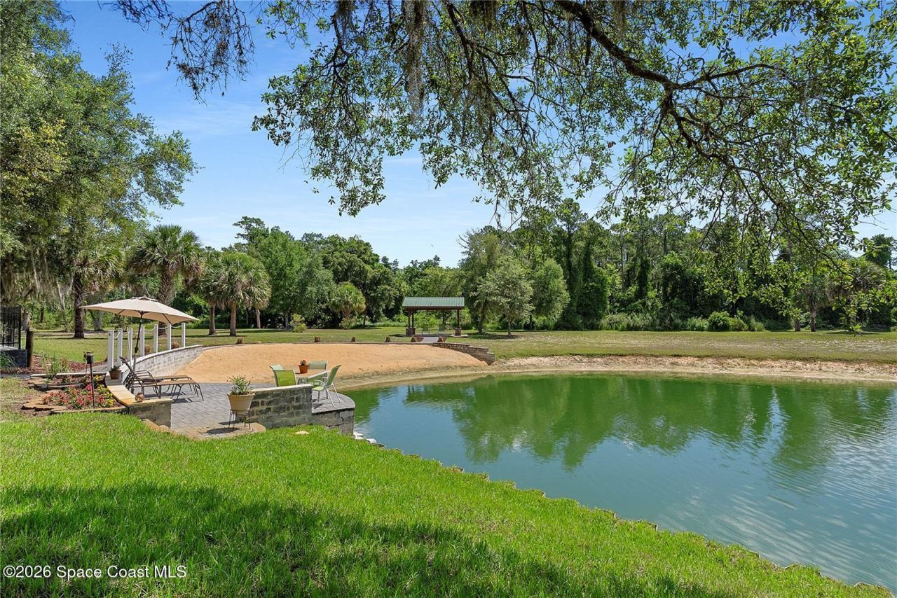 1851 Maytown Road , Oak Hill, FL 32759 Photo