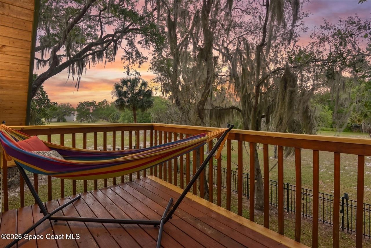1851 Maytown Road , Oak Hill, FL 32759 Photo