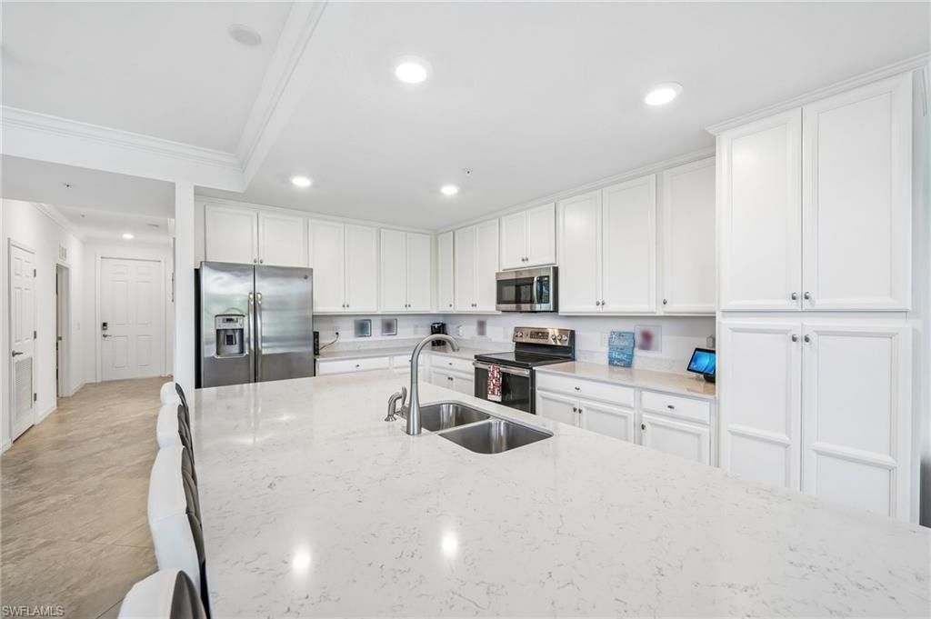 9584 Trevi Ct, Unit 5227, Naples, FL 34113 Photo