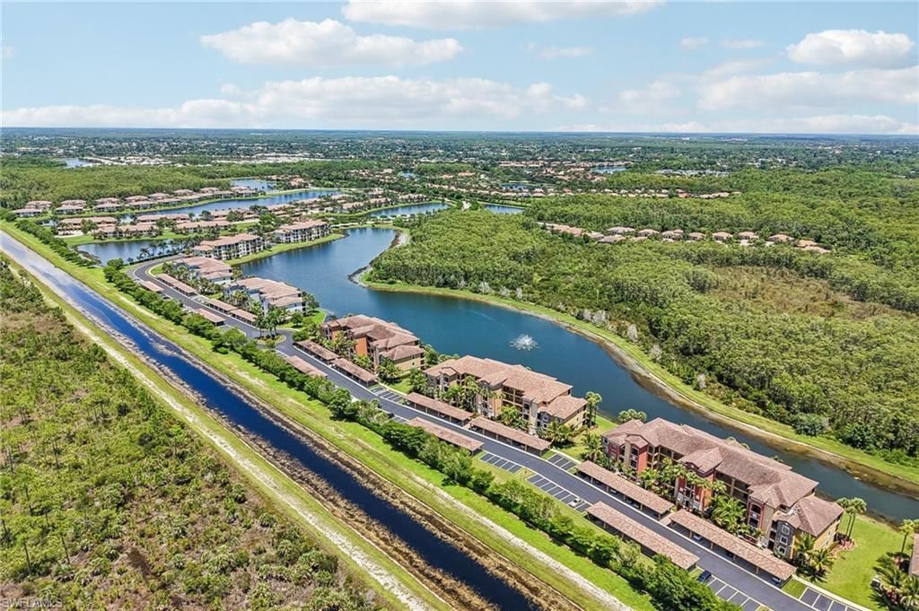 9584 Trevi Ct, Unit 5227, Naples, FL 34113 Photo