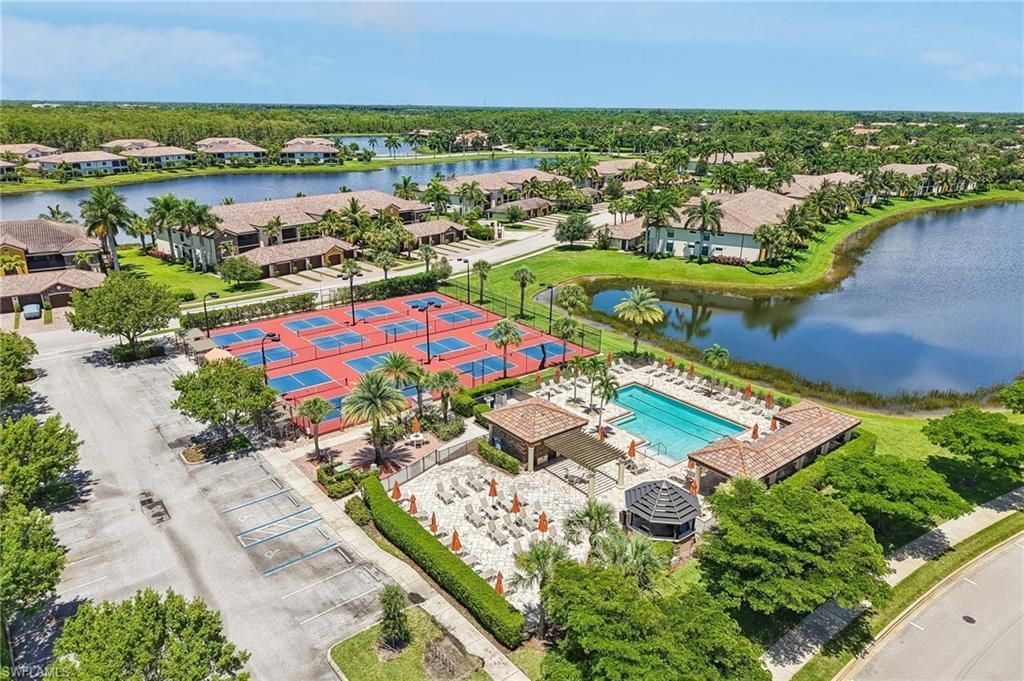 9584 Trevi Ct, Unit 5227, Naples, FL 34113 Photo