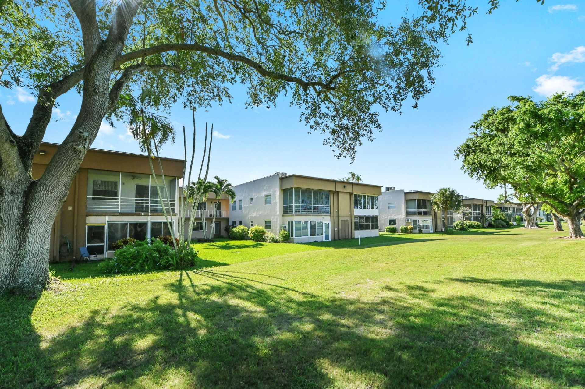 21 Flanders A, Delray Beach, FL 33484 Photo