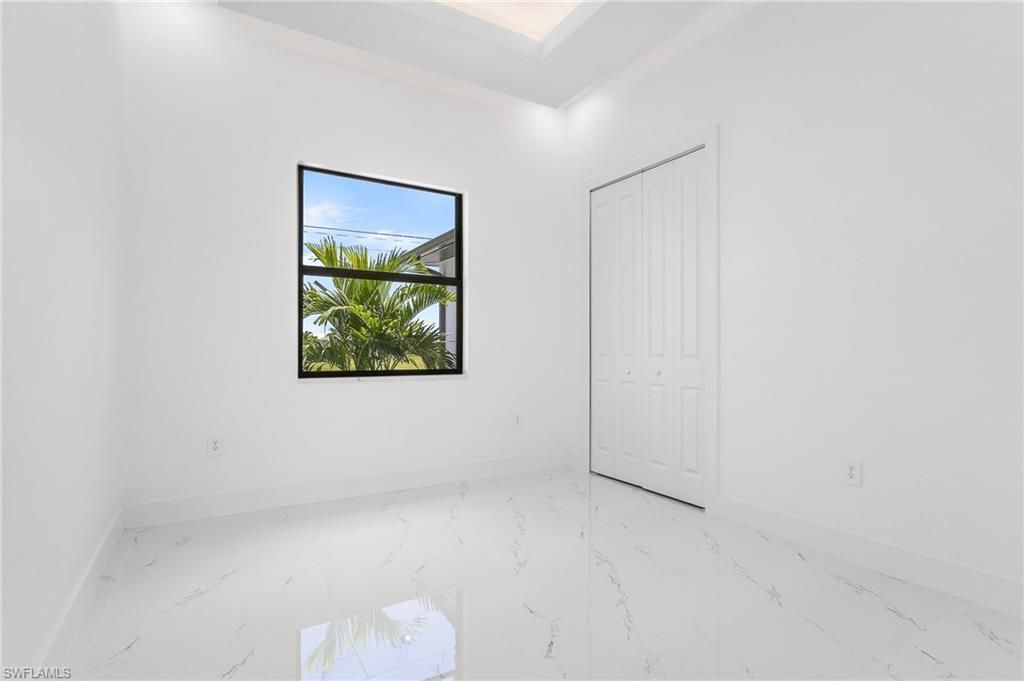 1018 NE Juanita Pl , Cape Coral, FL 33909 Photo