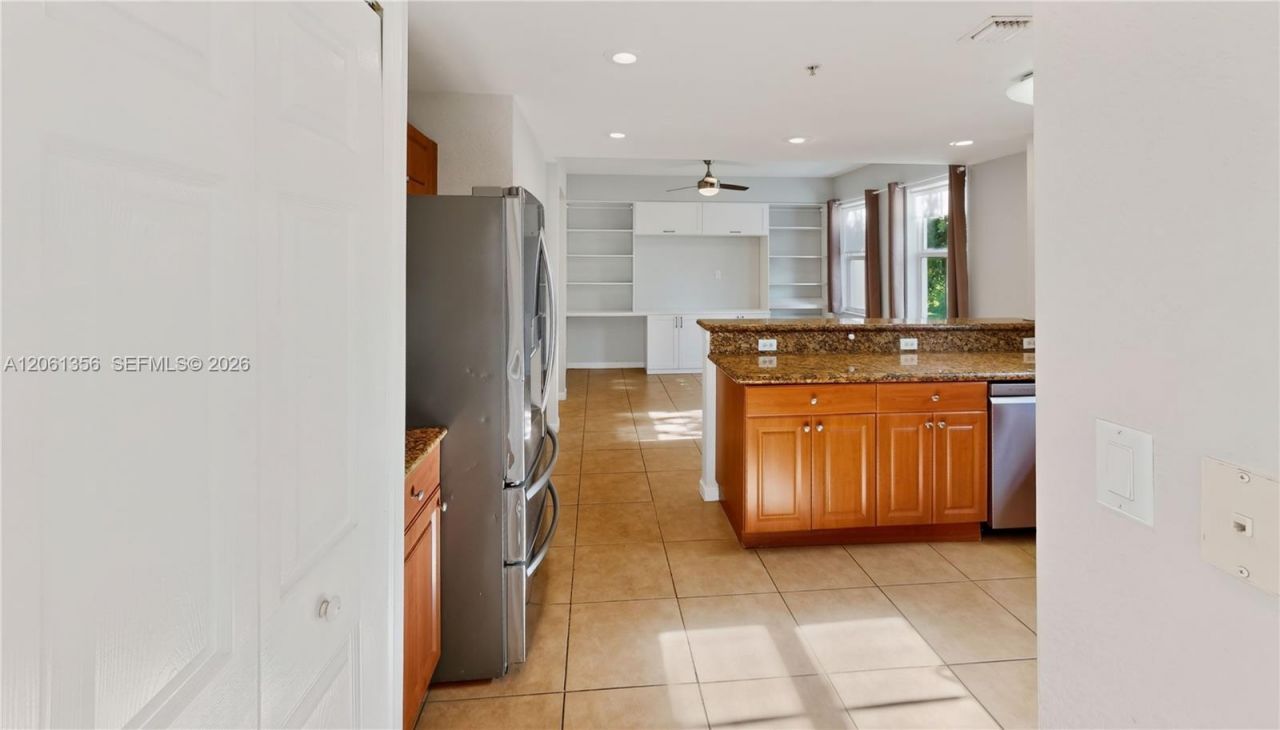 11401 NW 89th St , Unit 208, Doral, FL 33178 Photo