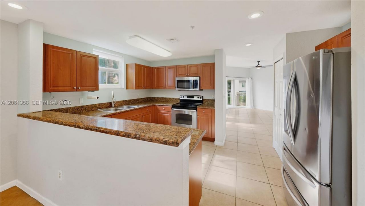 11401 NW 89th St , Unit 208, Doral, FL 33178 Photo
