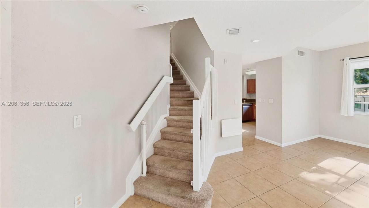 11401 NW 89th St , Unit 208, Doral, FL 33178 Photo