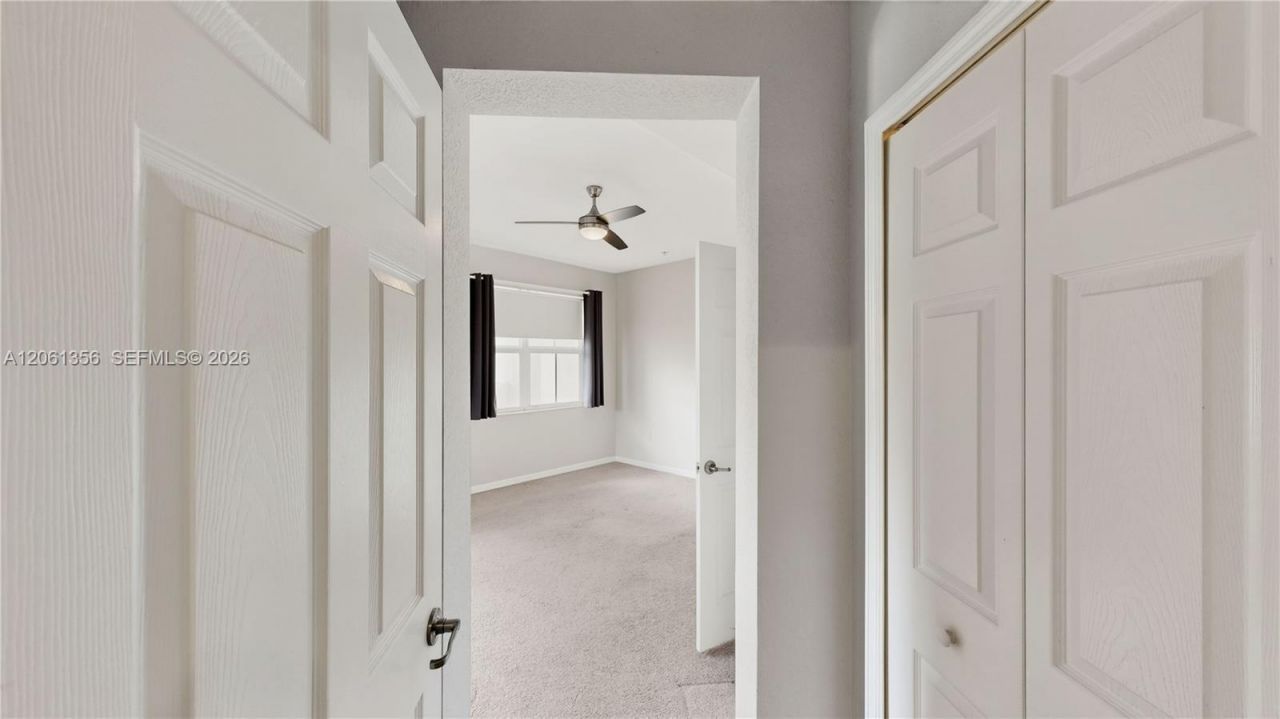 11401 NW 89th St , Unit 208, Doral, FL 33178 Photo