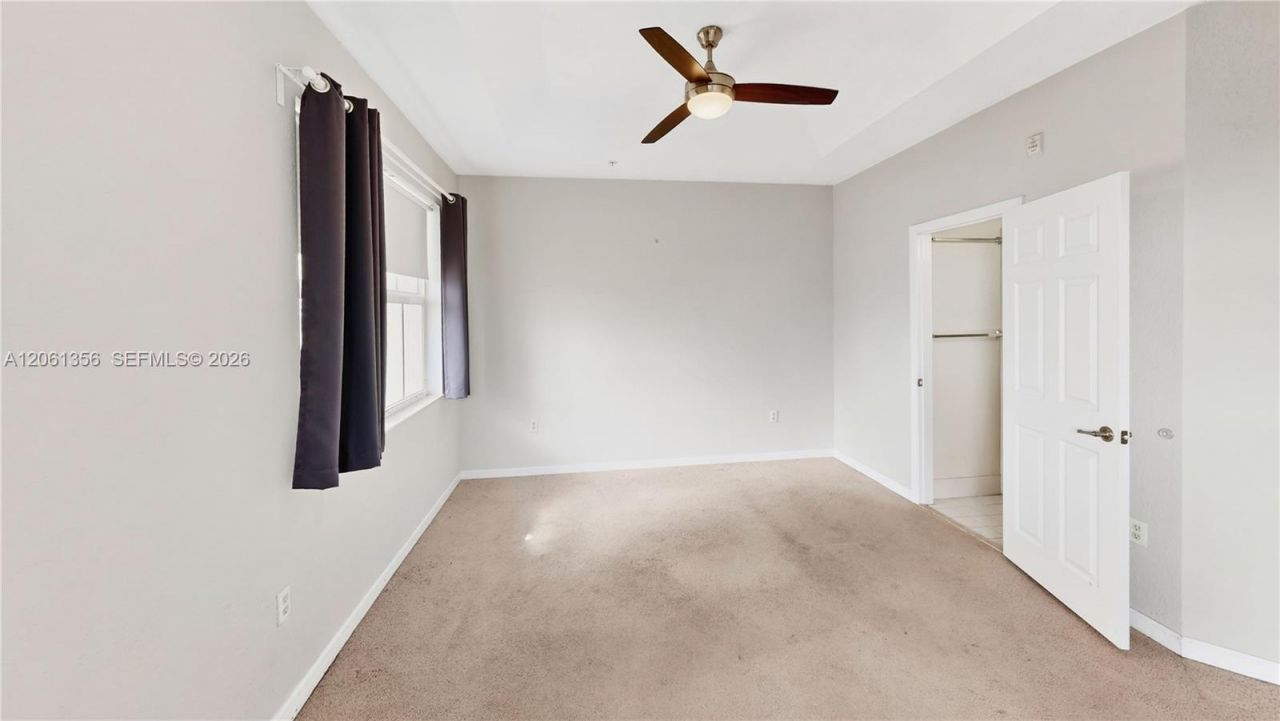 11401 NW 89th St , Unit 208, Doral, FL 33178 Photo