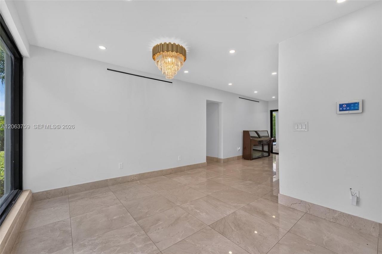 8880 SW 149th St , Palmetto Bay, FL 33176 Photo