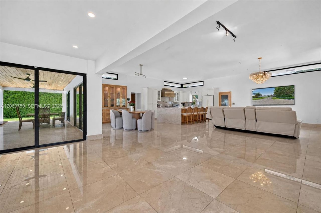 8880 SW 149th St , Palmetto Bay, FL 33176 Photo