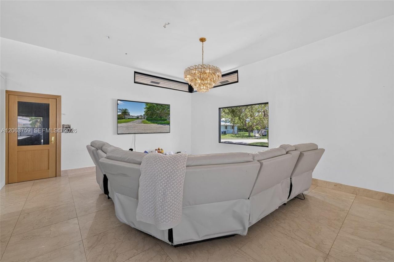 8880 SW 149th St , Palmetto Bay, FL 33176 Photo