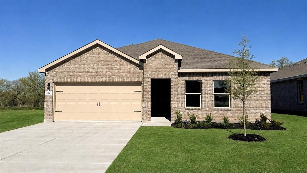 908 Parkview Drive, Cleburne, TX 76031 Main Photo