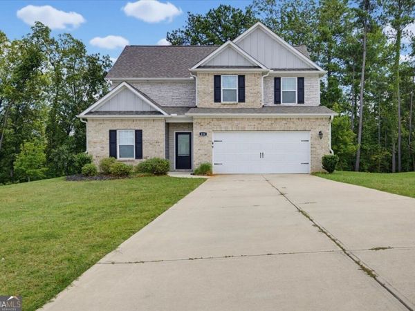446 Samara Court, Fairburn, GA 30213