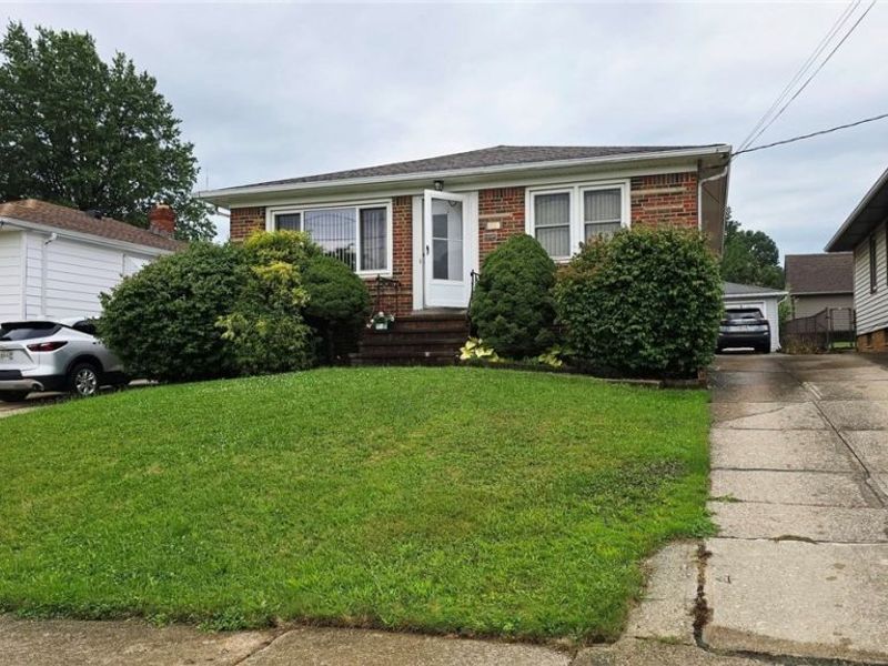 3001 Wales Avenue, Parma, OH 44134 Photo 1
