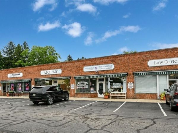 6479 Brecksville Road , Independence, OH 44131