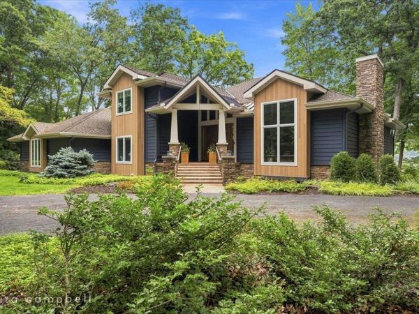 7177 Aqua Fria Court SE, Grand Rapids, MI 49546